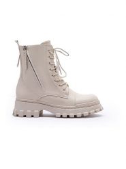 Foreverfolie Botki w kolorze kremowym rozmiar: 37. Brązowe botki damskie Foreverfolie, bez obcasa, bez zapięcia. Za 204.40 zł.