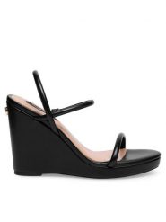 Nine West Sandały WFA2624-1 Czarny. Czarne sandały damskie Nine West, bez wzorów, z syntetyku, bez obcasa, na koturnie, bez zapięcia. Za 131.99 zł.