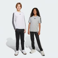 Spodnie adidas Unisex 3-Stripes. Czarne spodnie sportowe damskie Adidas, m, bez wzorów, z materiału, z standardowym stanem, na fitness i siłownię. Za 149.00 zł.