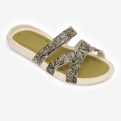 Klapki basenowe damskie Nabaiji 500. Klapki damskie NABAIJI, bez wzorów, bez obcasa, bez zapięcia. Za 64.99 zł.