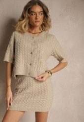 Beżowy Kardigan z Wełną i Ozdobnymi Guzikami i Tłoczeniem Halanira. Brązowe kardigany damskie Renee, z aplikacjami, z wełny. Za 129.99 zł.