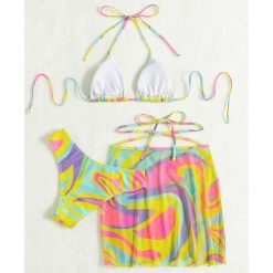 Bikini trzyczęściowe na plażę z elastycznego materiału Evely. Bikini Intica, bez wzorów. W wyprzedaży za 159.00 zł.