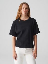 OPUS Koszulka w kolorze czarnym rozmiar: 38. Czarne bluzki damskie Opus, bez wzorów, bez kołnierzyka, bez ramiączek. Za 100.99 zł.