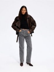 Jeansy straight w zwierzęcy wzór - szary. Szare jeansy damskie Reserved. Za 159.99 zł.