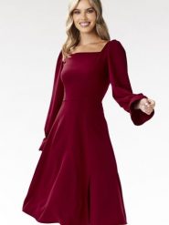 Sukienka Model A695 Claret - awama. Sukienki damskie Awama, bez wzorów, z elastanu, eleganckie, bez ramiączek. Za 287.45 zł.