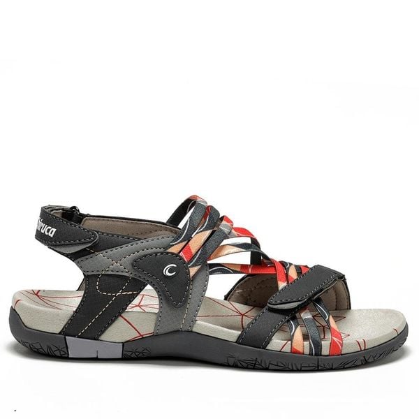 Sandały turystyczne damskie Chiruca Maldivas. Szare sandały damskie Chiruca, bez wzorów, bez obcasa, bez zapięcia. Za 246.00 zł.