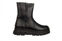 Botki Bayla-161 188 2105 01 Black 161640, Czarny, Skóra naturalna - 38. Czarne botki damskie Bayla, na zimę, z gumy, eleganckie, z okrągłym noskiem, za kostkę, bez obcasa, bez zapięcia. W wyprzedaży za 269.10 zł.