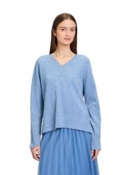 BETTY & CO Sweter w kolorze błękitnym rozmiar: 40. Niebieskie swetry klasyczne damskie Betty & Co, bez kołnierzyka. Za 134.95 zł.