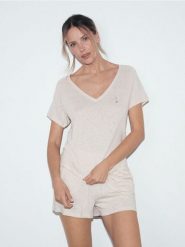 Piżama z lnem i wiskozą - kremowy. Białe piżamy damskie Reserved, bez wzorów, z dzianiny, bez ramiączek. Za 139.99 zł.