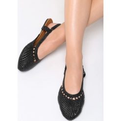 Czarne Sandały Head Over Heels. Czarne sandały damskie Born2be, z materiału. Za 79.99 zł.