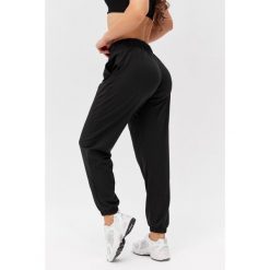 Damskie spodnie dresowe Rough Radical Chillfit Long. Czarne spodnie dresowe damskie ROUGH RADICAL, s, bez wzorów, z dresówki. W wyprzedaży za 144.42 zł.