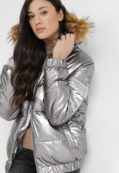 Srebrna Kurtka Althasia. Szare kurtki damskie Born2be, na zimę, l, z aplikacjami, bez kaptura. Za 69.99 zł.