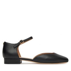 Półbuty LAUREN RALPH LAUREN. Czarne półbuty damskie Lauren Ralph Lauren, bez wzorów, bez obcasa, na płaskiej podeszwie, bez zapięcia. Za 579.99 zł.