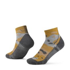 Skarpety turystyczne Buff Merino LIghtweight Quarter Sock LWQ2. Brązowe skarpetki damskie Buff, bez wzorów, z elastanu. Za 119.90 zł.