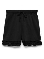 Vero Moda Szorty w kolorze czarnym rozmiar: M. Czarne szorty damskie Vero Moda, bez wzorów, z bawełny, z podwyższonym stanem. Za 64.45 zł.