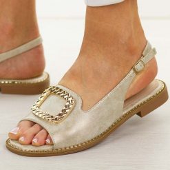 Złote płaskie sandały damskie Potocki 43340. Żółte sandały damskie POTOCKI, z aplikacjami, z materiału, bez obcasa, na płaskiej podeszwie, bez zapięcia. Za 149.00 zł.