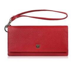 Duży portfel damski skórzany czerwony z miejscem na telefon kopertówka Paolo Peruzzi T-141-RD. Czerwone portfele damskie PAOLO PERUZZI, bez wzorów, ze skóry. Za 89.00 zł.