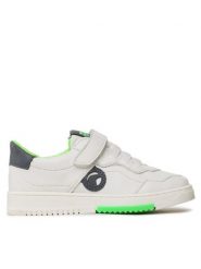 Primigi Sneakersy 3924600 S Biały. Białe buty sportowe chłopięce Primigi, ze skóry, bez zapięcia. Za 219.99 zł.