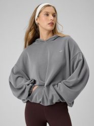 4F Bluza dresowa oversize z modalem damska - szara L. Szare bluzy damskie 4F, l, bez wzorów, z dresówki, z kapturem. W wyprzedaży za 189.99 zł.