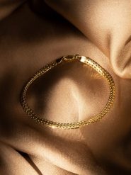 DIAMANTA Złota bransoletka "Colina" rozmiar: onesize. Żółte bransoletki damskie DIAMANTA, złote. Za 1,435.99 zł.