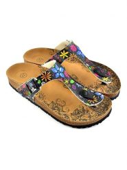 Calceo Japonki w kolorze czarnym ze wzorem rozmiar: 36. Czarne klapki damskie Calceo, bez wzorów, z materiału, z otwartym noskiem, bez obcasa, bez zapięcia. Za 165.99 zł.