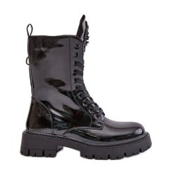 Lakierowane Ocieplane Botki Workery Z Ozdobą Czarne Kelilea. Czarne botki damskie z lakierowanej skóry, eleganckie, bez obcasa, bez zapięcia. Za 250.60 zł.