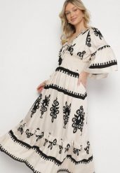 Biało-Czarna Sukienka Boho z Wiskozą w Etniczny Wzór z Szeroką Gumką w Pasie Efanielis. Czarne sukienki damskie Born2be, z aplikacjami, z wiskozy, boho, bez ramiączek. Za 199.99 zł.