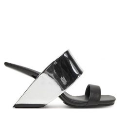 Klapki United Nude. Szare klapki damskie United Nude, bez wzorów, bez obcasa, bez zapięcia. Za 959.99 zł.