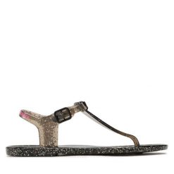 Sandały EA7 Emporio Armani. Czarne sandały damskie EA7 Emporio Armani, bez wzorów, bez obcasa, na płaskiej podeszwie, bez zapięcia. Za 269.99 zł.