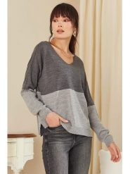 Milan Kiss Sweter w kolorze szarym rozmiar: XL. Szare swetry klasyczne damskie Milan Kiss, xl, bez kołnierzyka. Za 110.21 zł.