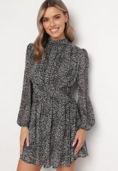 Czarna Mini Rozkloszowana Sukienka ze Stójką w Drobny Print Lailave. Czarne sukienki damskie Born2be, bez wzorów, bez ramiączek. W wyprzedaży za 152.99 zł.