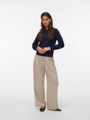 Vero Moda Sweter w kolorze granatowym rozmiar: XL. Niebieskie swetry klasyczne damskie Vero Moda, s, z materiału, bez kołnierzyka. Za 82.83 zł.