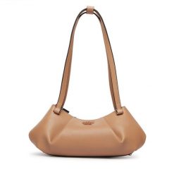 Torebka Guess. Brązowe torebki klasyczne damskie Guess, bez dodatków. Za 544.99 zł.