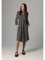 More & More Sukienka w kolorze biało-czarnym rozmiar: 34. Białe sukienki damskie More & More, bez wzorów, bez ramiączek. Za 134.85 zł.