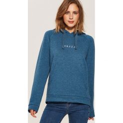 Bluza z napisem - Granatowy. Niebieskie bluzy damskie House, z napisami. W wyprzedaży za 39.99 zł.