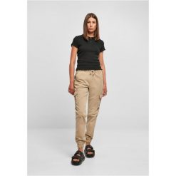 Koszulka polo damska duże rozmiary Urban Classics Rib. Czarne koszulki damskie Urban Classics, bez wzorów, bez kołnierzyka, bez ramiączek. Za 175.50 zł.