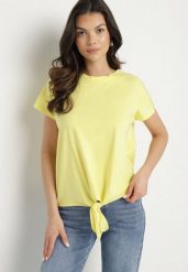 Żółty T-shirt z Bawełny z Ozdobnym Wiązaniem Sunitra. Żółte t-shirty damskie Born2be, l, bez wzorów, z bawełny, bez kołnierzyka. Za 29.99 zł.