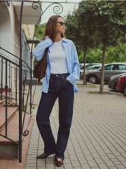 Jeansy straight fit - ciemnogranatowy. Niebieskie jeansy damskie Reserved. Za 129.99 zł.