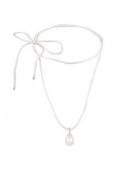 Elli Damski wisiorek kropla kokardka z perłą muszlową i satynową bielą ze srebra próby 925 Sterling Silver Naszyjniki 1 ct. Szare naszyjniki damskie Elli, z perłą, srebrne. Za 198.99 zł.