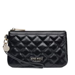 Torebka Nine West. Czarne torebki wieczorowe damskie Nine West, bez wzorów, bez dodatków. Za 99.99 zł.