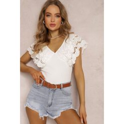 Białe Body Phaedrite. Białe body i gorsety Renee, w ażurowe wzory, z bawełny. Za 59.99 zł.