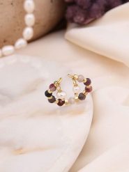 Pierres de Jade Pozłacany pierścionek z perłami i agatami rozmiar: onesize. Białe pierścionki damskie Pierres de Jade, z agatem, pozłacane. Za 30.99 zł.