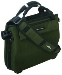 Ochronna torba na laptopa z uchwytem na kierownicę Point 65°N convertible V. Zielone torby na laptopa BOBLBEE, bez wzorów. Za 1,187.50 zł.
