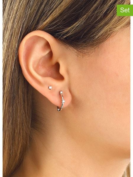 Miu Silver Srebrne kolczyki (2 szt.) z cyrkoniami rozmiar: onesize. Szare kolczyki damskie Miu Silver, z cyrkonią, srebrne. Za 86.99 zł.