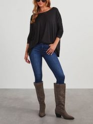 LA Angels Bluzka w kolorze czarnym rozmiar: S. Czarne bluzki damskie LA Angels, s, bez wzorów, bez kołnierzyka, bez ramiączek. Za 100.28 zł.