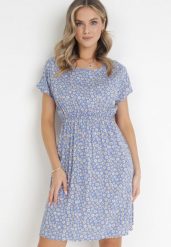 Niebieska Wiskozowa Rozkloszowana Sukienka z Gumką w Talii w Kwiaty Heidene. Niebieskie sukienki damskie Born2be, bez wzorów, z wiskozy, bez ramiączek. Za 69.99 zł.