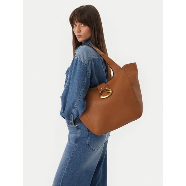 Torebka Guess. Brązowe shopper bag Guess, z aplikacjami, bez dodatków. Za 672.99 zł.
