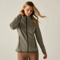 Damska bluza polarowa Elzie z zamkiem błyskawicznym. Zielone bluzy damskie Regatta, bez wzorów, z dzianiny, bez kaptura. Za 299.99 zł.