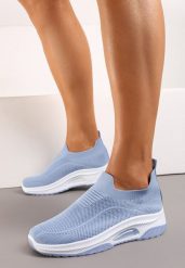 Niebieskie Wsuwane Buty Sportowe na Koturnie z Perforacją Mellarina. Niebieskie obuwie sportowe casual damskie Born2be. Za 39.99 zł.