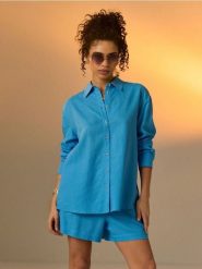 Koszula z domieszką lnu - niebieski. Niebieskie koszule damskie Sinsay, l, bez wzorów, bez kołnierzyka, bez ramiączek. Za 39.99 zł.